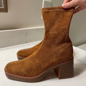 Light brown suede Lulu’s go-go booties